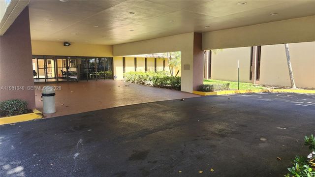 5750 NW 64th Avenue 208, Tamarac, FL 33319