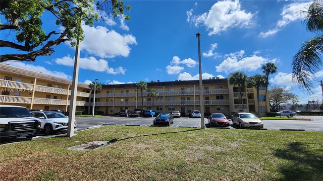 5750 NW 64th Avenue 208, Tamarac, FL 33319