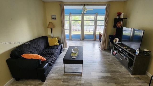 5750 NW 64th Avenue 208, Tamarac, FL 33319