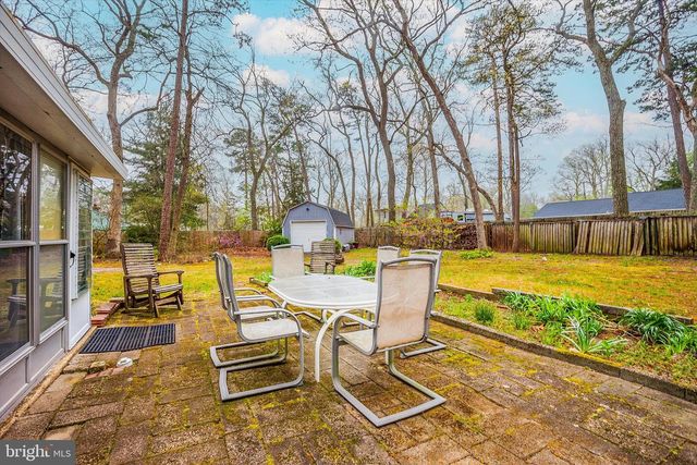 5 HOLLY AVE, Browns Mills, NJ 08015