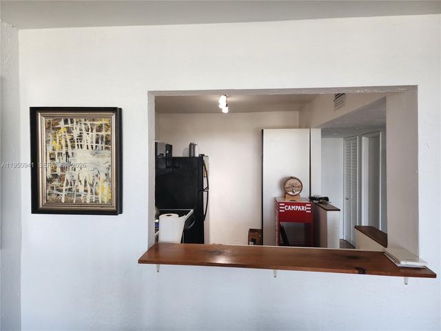 1228 West Ave 909, Miami Beach, FL 33139