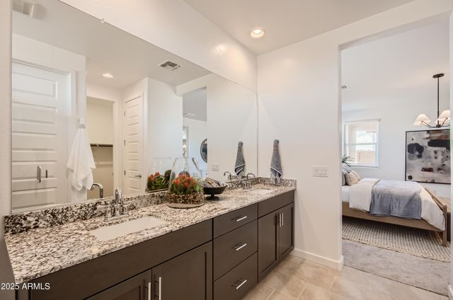 23142 E SADDLE Way, Queen Creek, AZ 85142