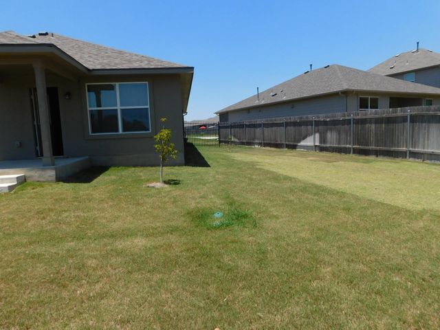 104 Royal Palm WAY, Leander, TX 78641