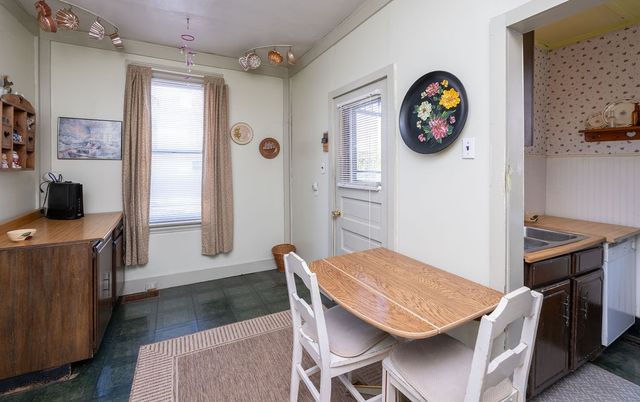 801 10th St, New Brighton, PA 15066