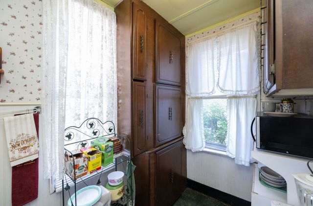 801 10th St, New Brighton, PA 15066