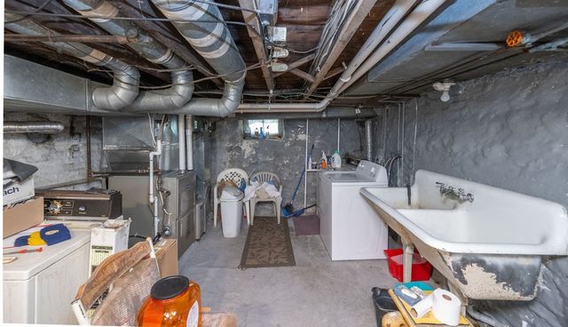 801 10th St, New Brighton, PA 15066