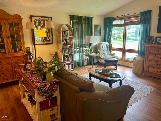 409 E Venoy Drive, Indianapolis, IN 46227