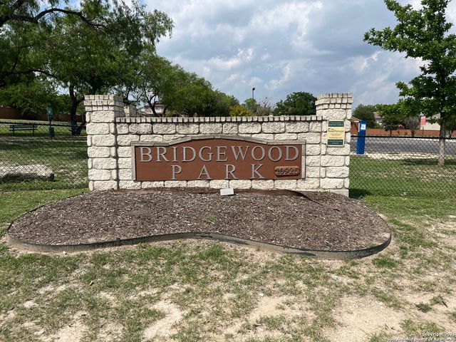 8318 Tavern Pt, San Antonio, TX 78254