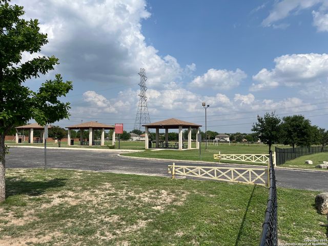 8318 Tavern Pt, San Antonio, TX 78254