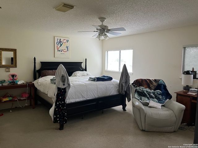 8318 Tavern Pt, San Antonio, TX 78254
