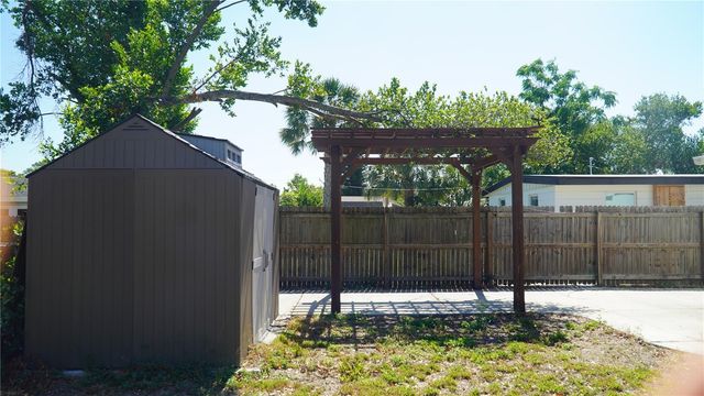 4111 W MONTGOMERY TERRACE, Tampa, FL 33616