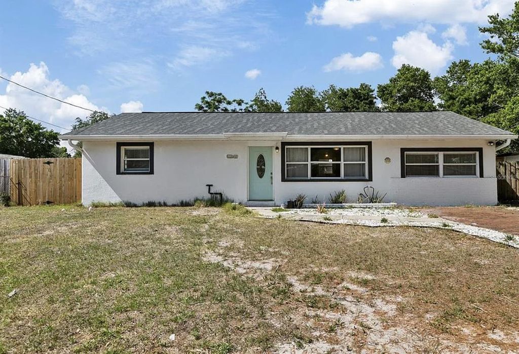 4111 W MONTGOMERY TERRACE, Tampa, FL 33616
