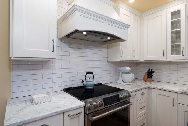 19 FIELDHAVEN PL, Staunton, VA 24401