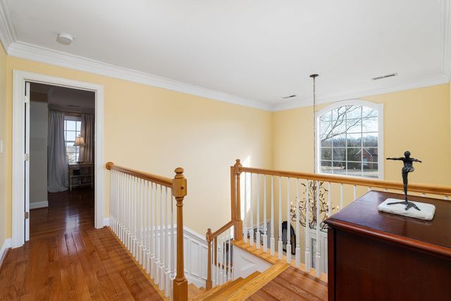 19 FIELDHAVEN PL, Staunton, VA 24401