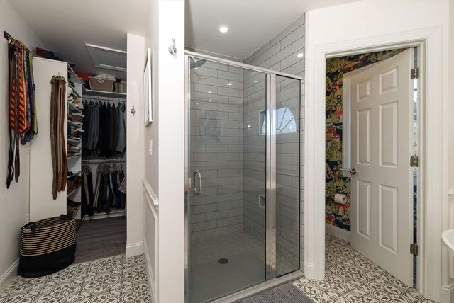 19 FIELDHAVEN PL, Staunton, VA 24401