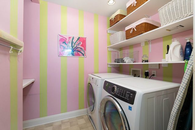 19 FIELDHAVEN PL, Staunton, VA 24401