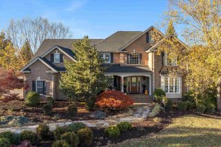19 FIELDHAVEN PL, Staunton, VA 24401