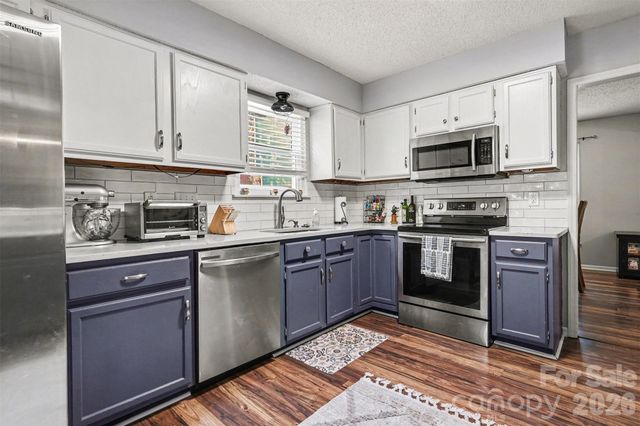 9803 Cooper Run Lane, Charlotte, NC 28269