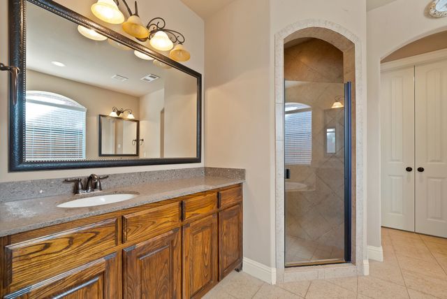 7315 Comal Drive, Irving, TX 75039