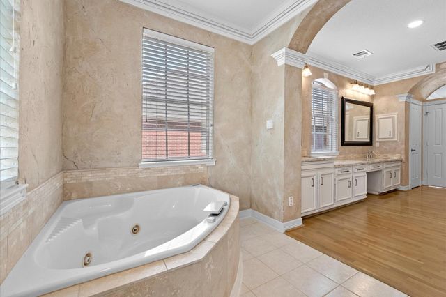 2911 Norwood Hills Drive, Katy, TX 77450