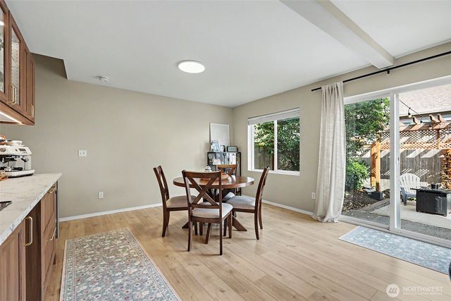 28112 239th Place SE, Maple Valley, WA 98038