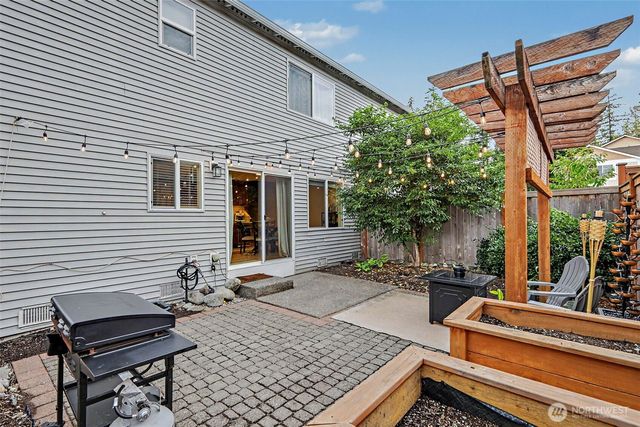 28112 239th Place SE, Maple Valley, WA 98038