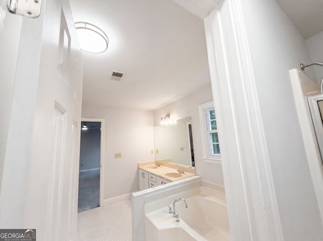 3162 Oak Leaf Court SW, Marietta, GA 30064