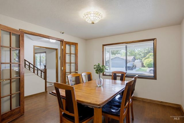 9102 W Donnybrook Ct, Boise, ID 83709