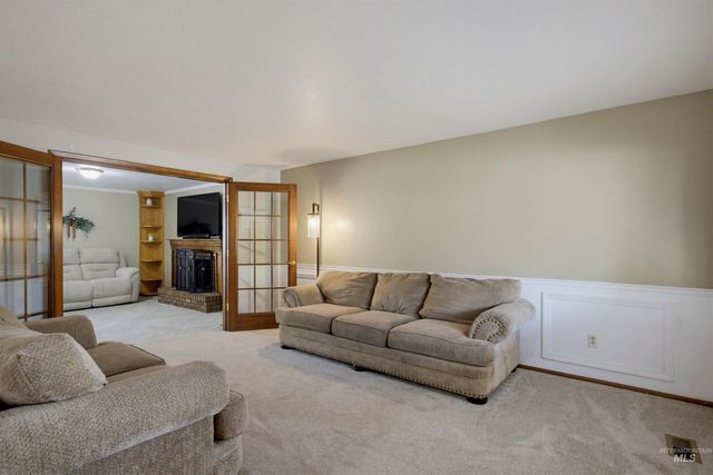 9102 W Donnybrook Ct, Boise, ID 83709