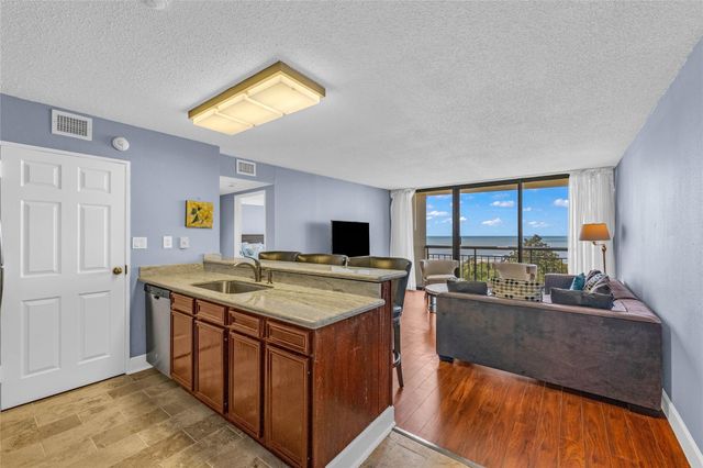 5220 Seawall Boulevard 635, Galveston, TX 77551