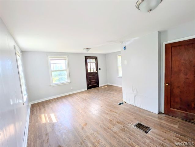 959 North Erie Avenue, North Tonawanda, NY 14120