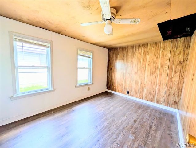 959 North Erie Avenue, North Tonawanda, NY 14120