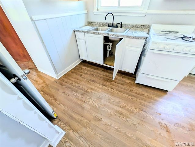 959 North Erie Avenue, North Tonawanda, NY 14120
