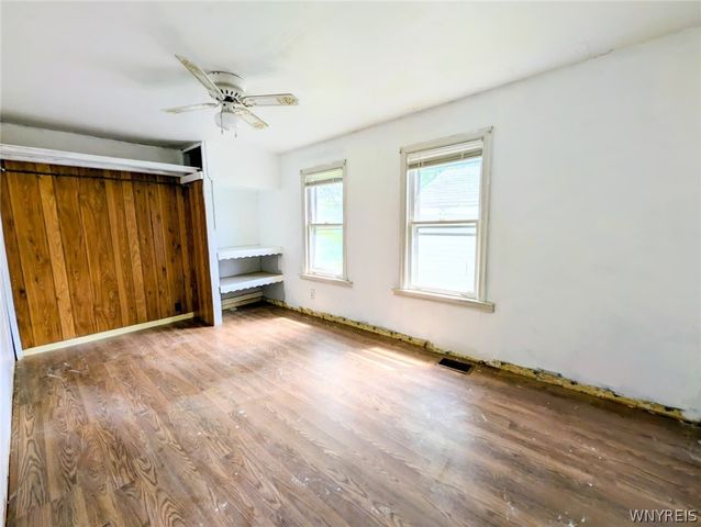 959 North Erie Avenue, North Tonawanda, NY 14120