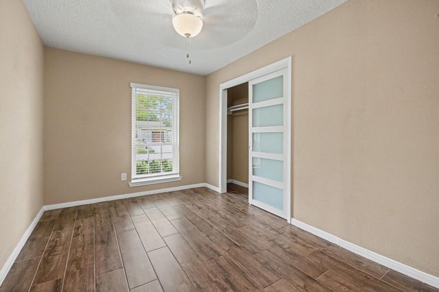 16807 David Glen Drive, Friendswood, TX 77546