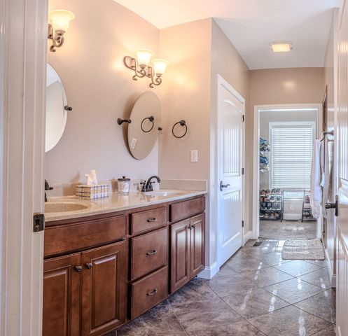 597 Clark Ridge Lane, Frankfort, KY 40601