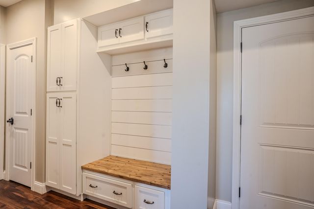 597 Clark Ridge Lane, Frankfort, KY 40601