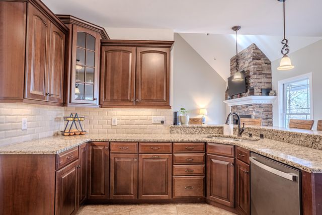 597 Clark Ridge Lane, Frankfort, KY 40601