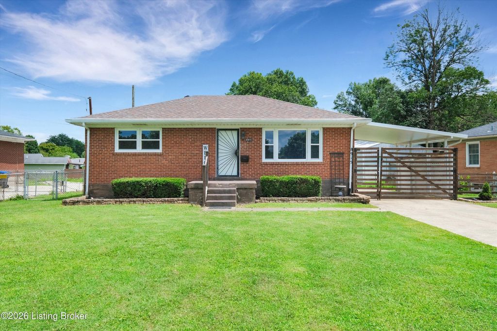 8915 Mapleview Dr, Louisville, KY 40258