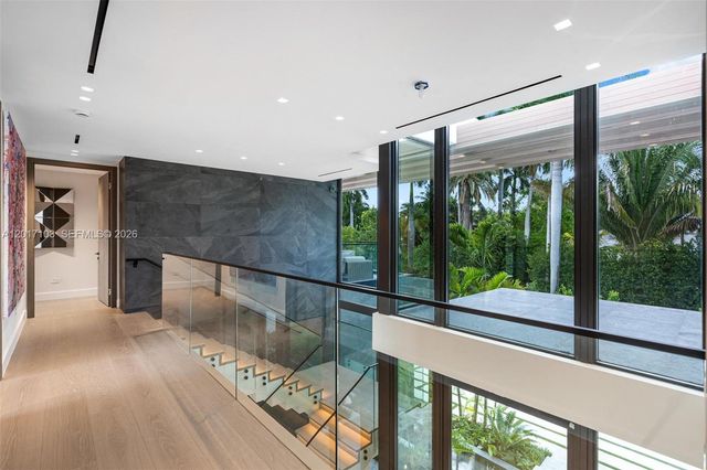 2520 Shelter Avenue, Miami Beach, FL 33140
