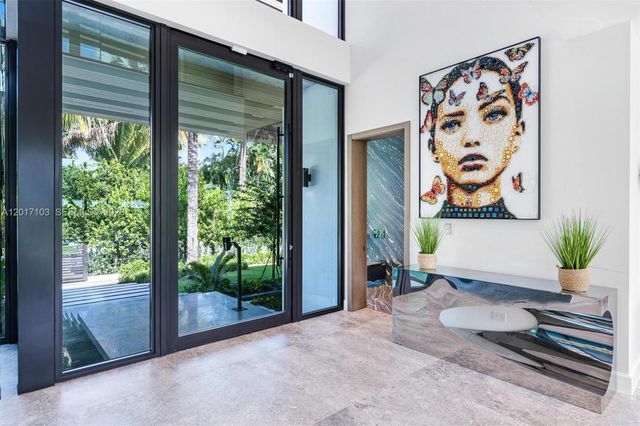 2520 Shelter Avenue, Miami Beach, FL 33140