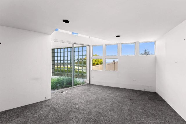 1550 Bluebird Ln, La Jolla, CA 92037