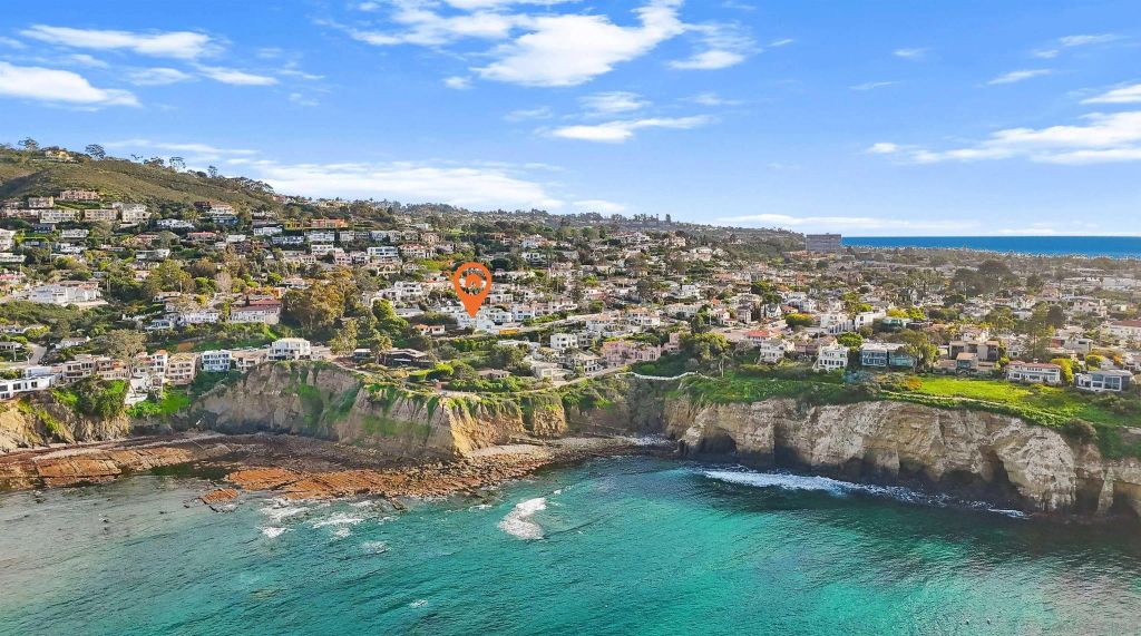 1550 Bluebird Ln, La Jolla, CA 92037