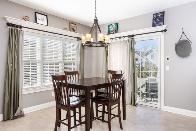 2703 Vrooman Court, Bloomington, IL 61704