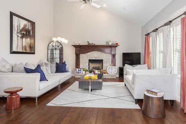 2703 Vrooman Court, Bloomington, IL 61704