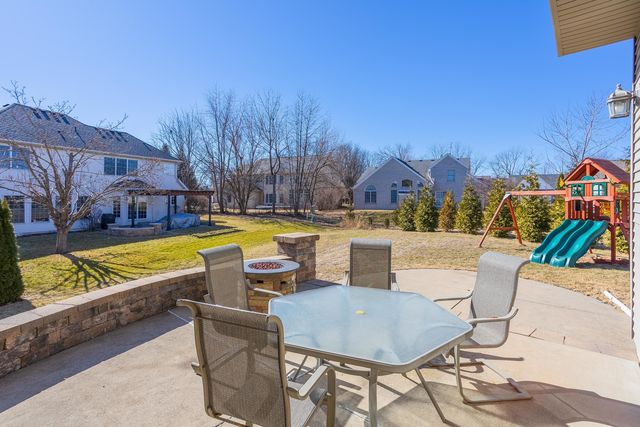 2703 Vrooman Court, Bloomington, IL 61704