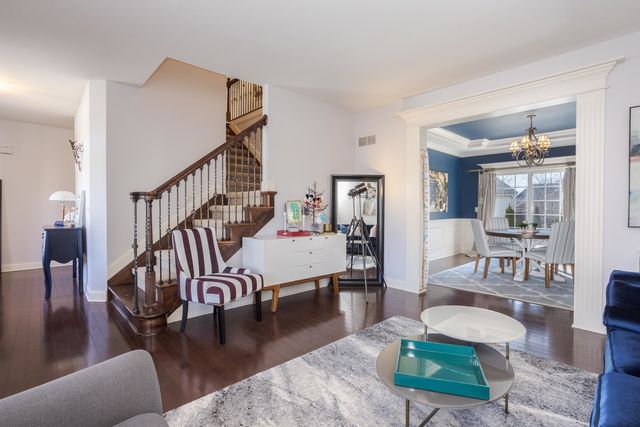 2703 Vrooman Court, Bloomington, IL 61704