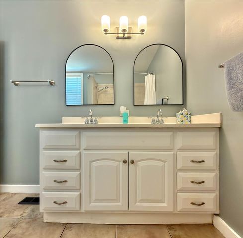 2312 E 10TH AVENUE, Tampa, FL 33605