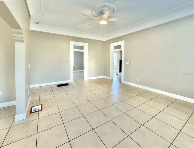 2312 E 10TH AVENUE, Tampa, FL 33605