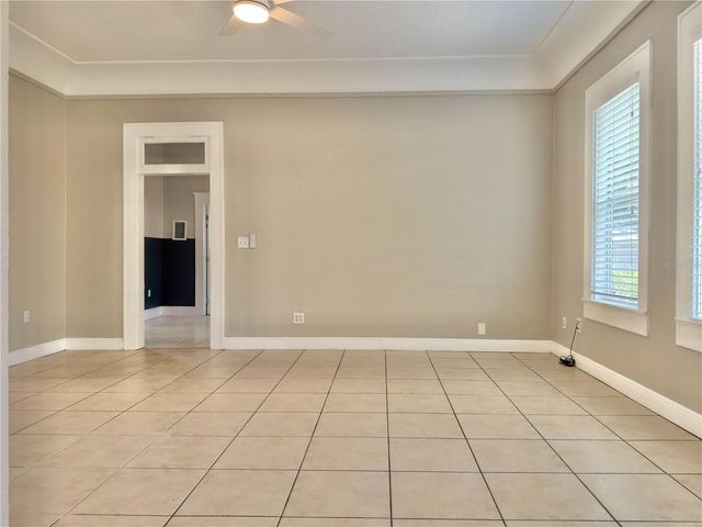 2312 E 10TH AVENUE, Tampa, FL 33605